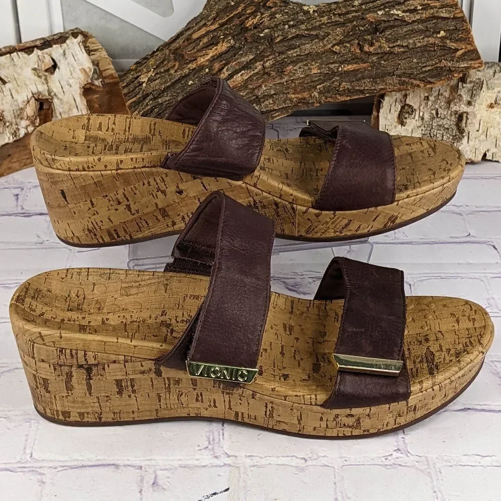 Vionic Pepper Wedge Sandal
